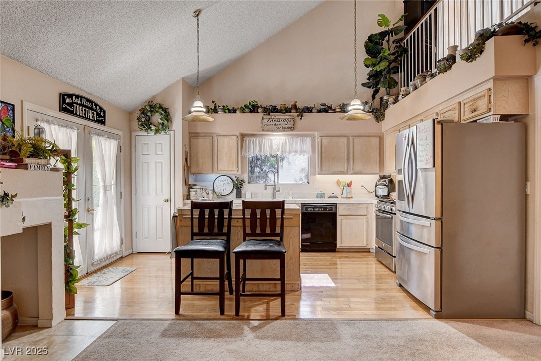 7109 Deepriver Circle