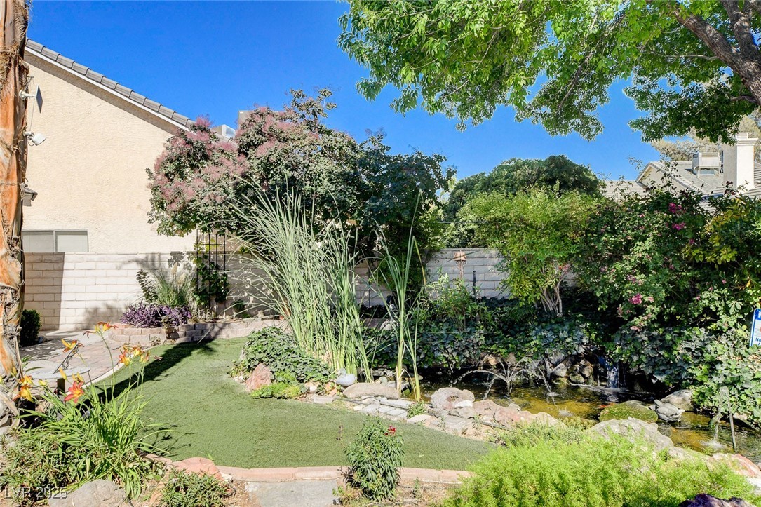 7109 Deepriver Circle
