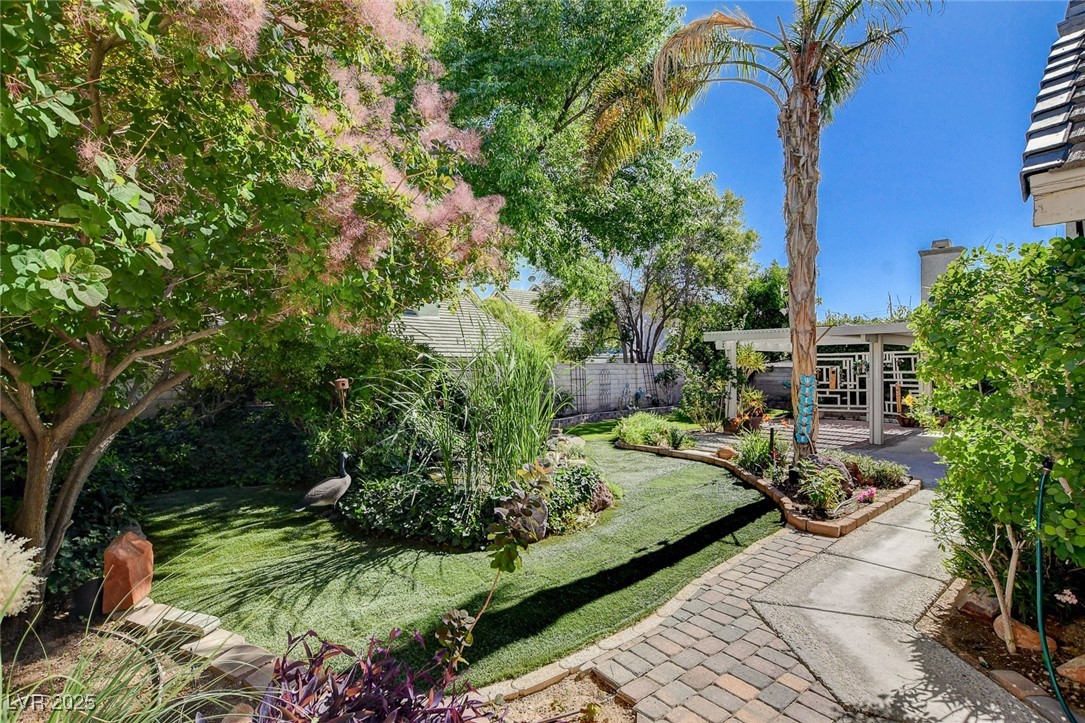 7109 Deepriver Circle