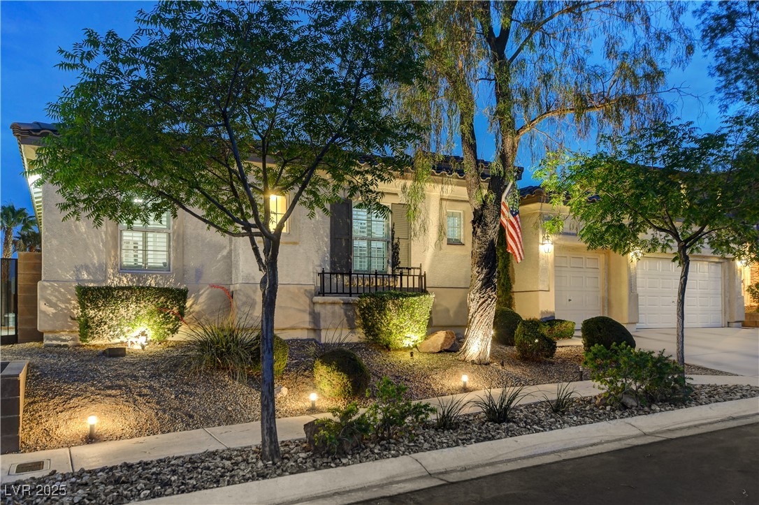 9349 Olympia Falls Avenue