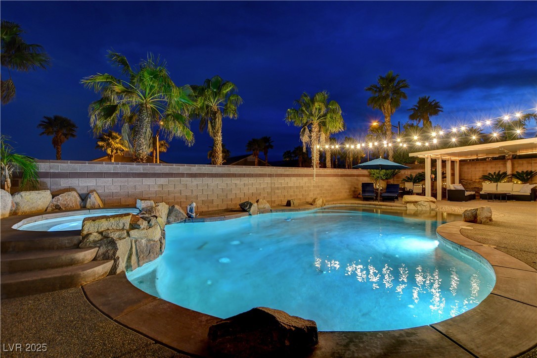 9349 Olympia Falls Avenue