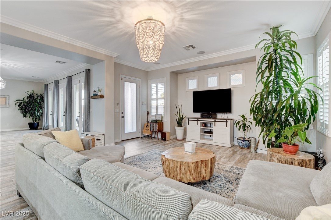 9349 Olympia Falls Avenue