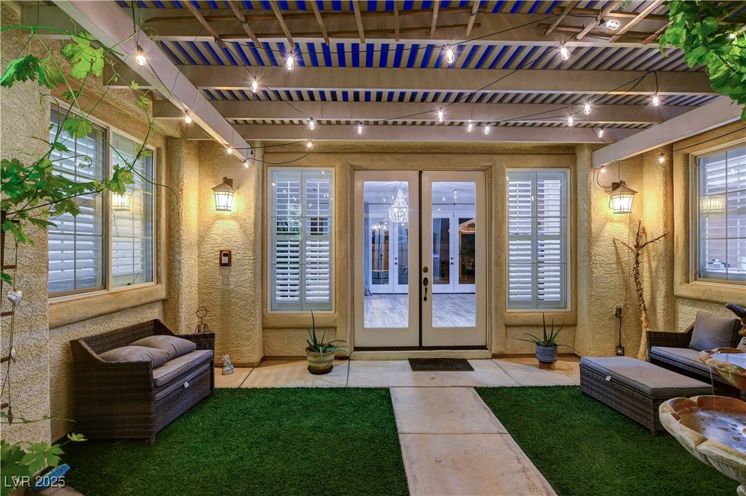 9349 Olympia Falls Avenue