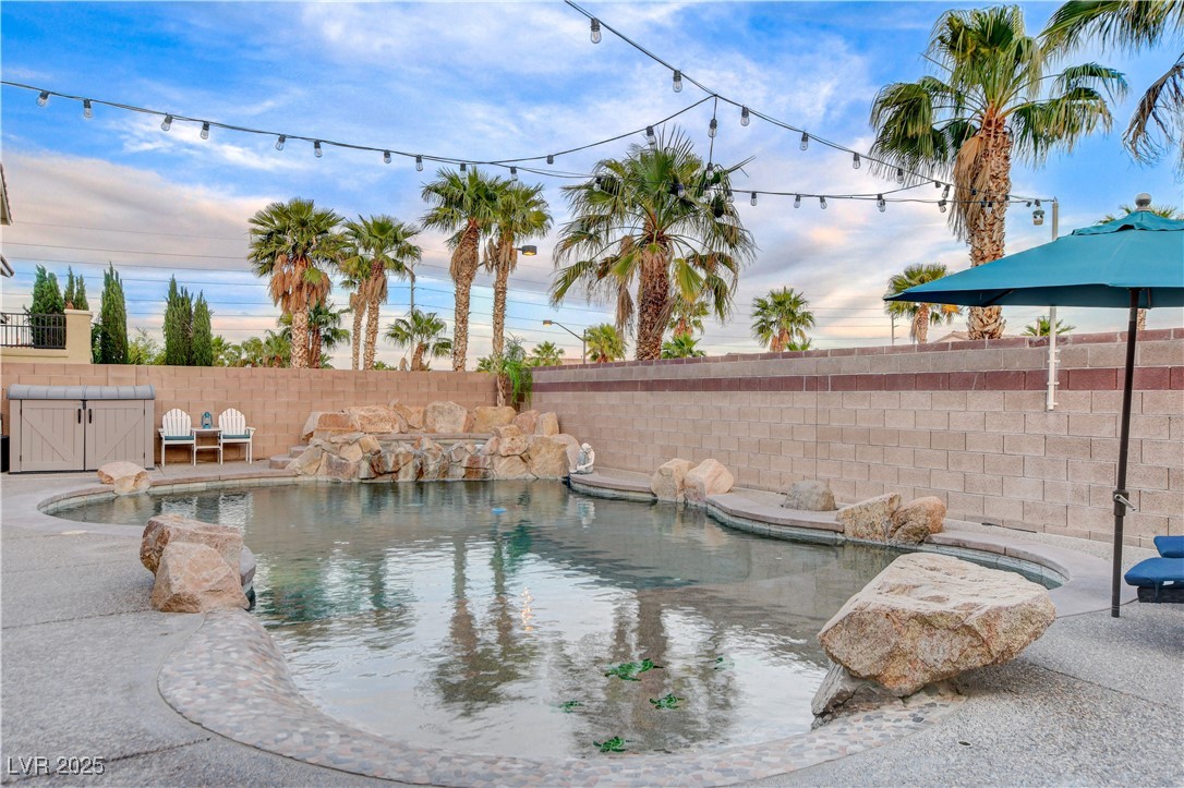 9349 Olympia Falls Avenue