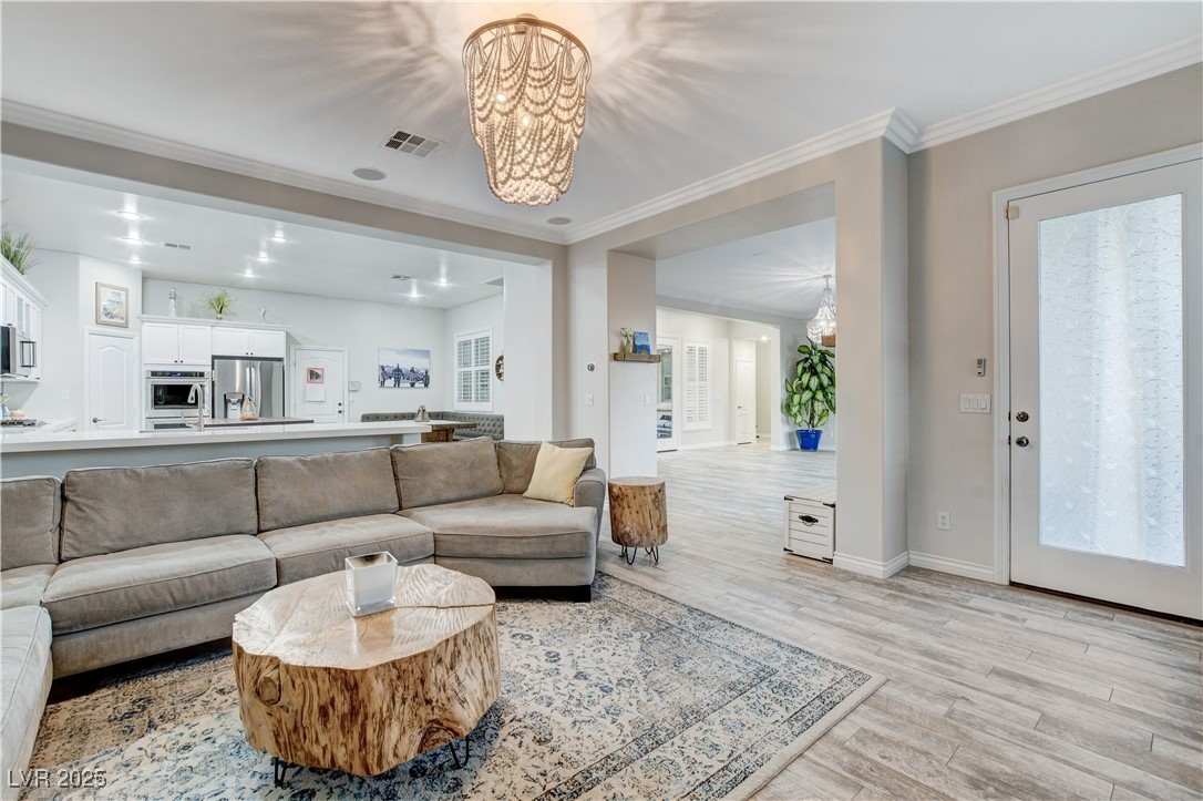 9349 Olympia Falls Avenue