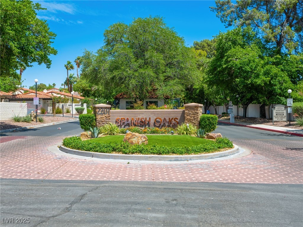 2104 Plaza De La Candela