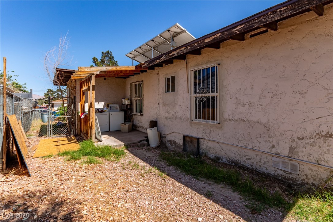 201 Cervantes Street