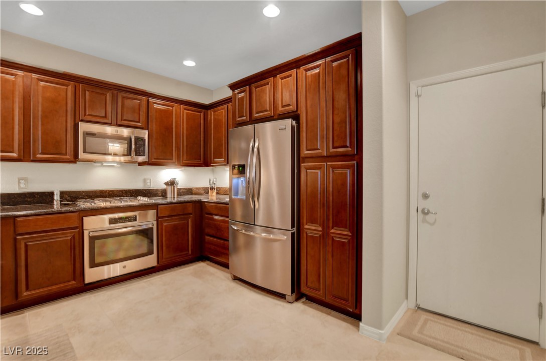 1560 Plaza Centre Drive 103