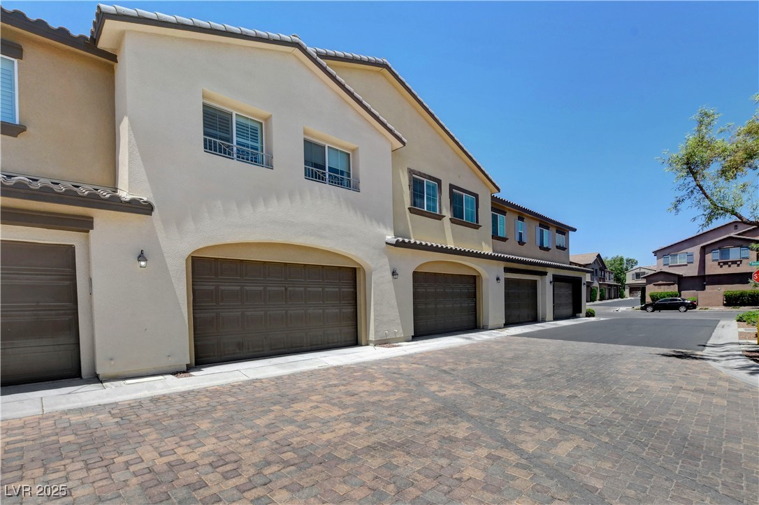 1560 Plaza Centre Drive 103