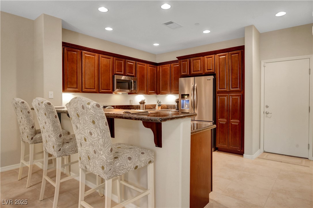 1560 Plaza Centre Drive 103