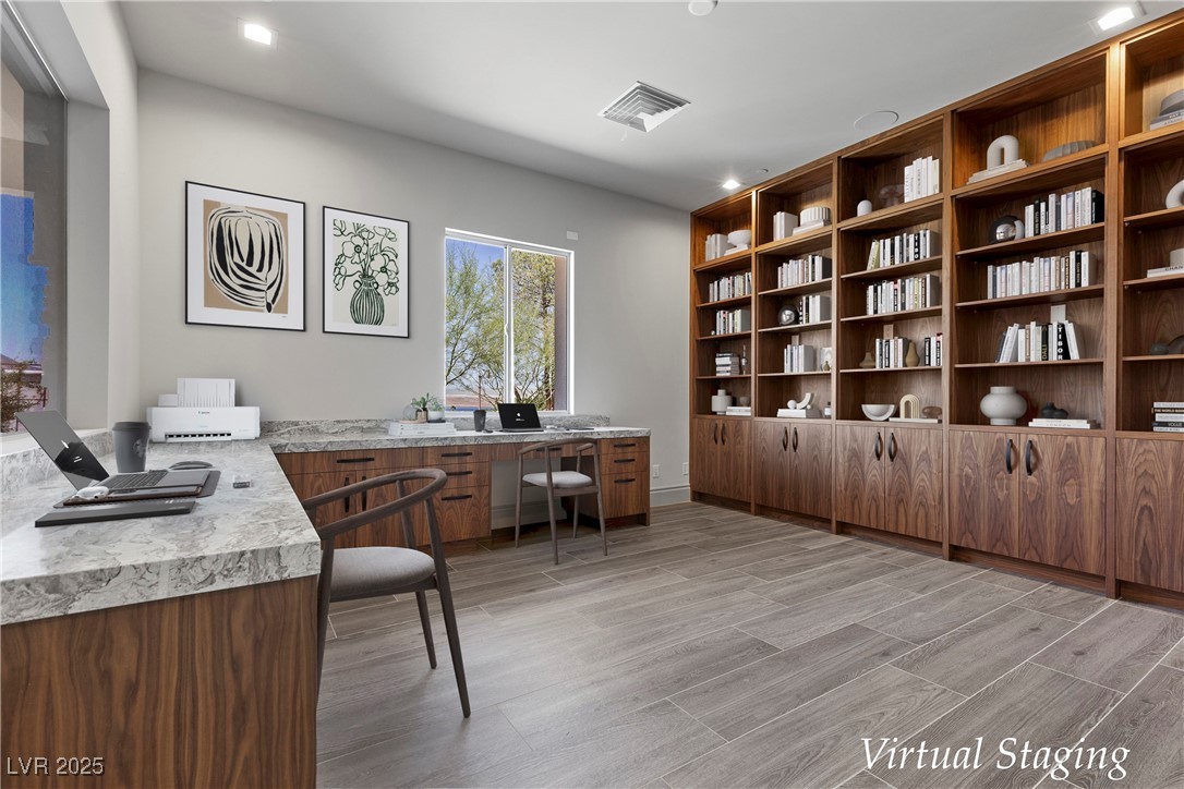 1 Costa Del Sol Court