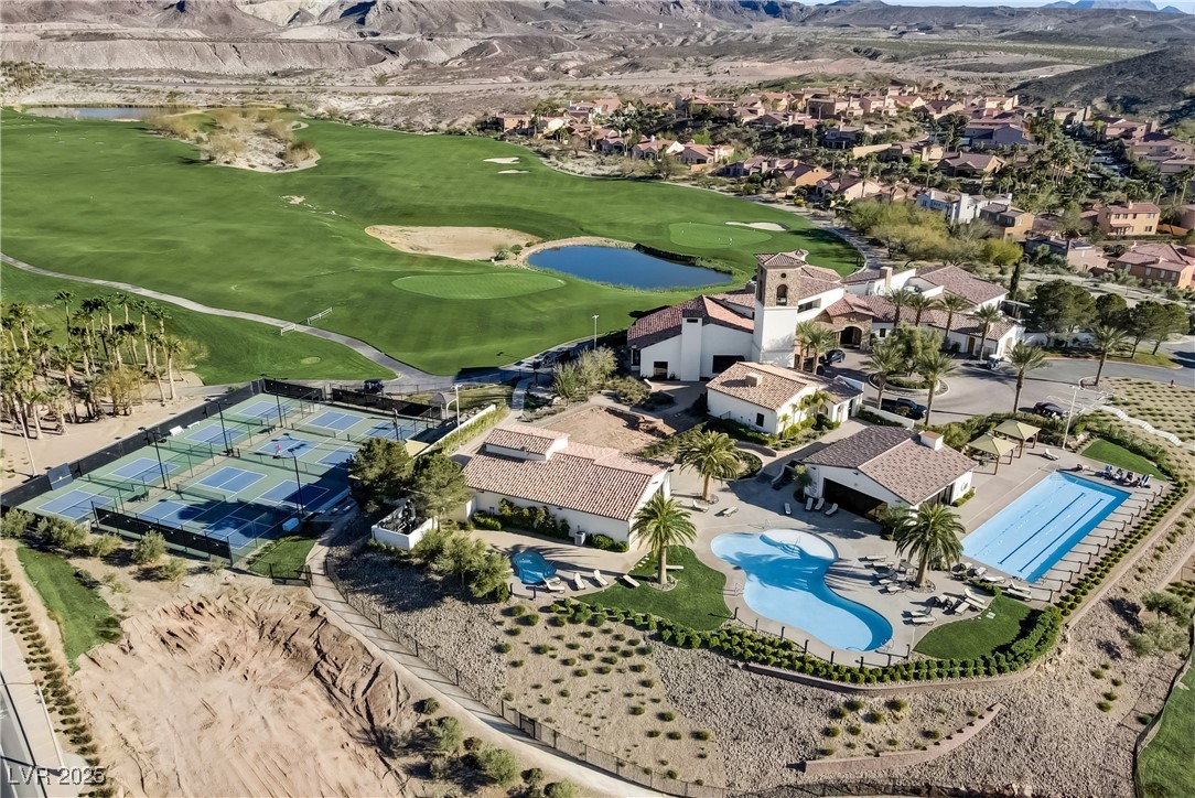 1 Costa Del Sol Court