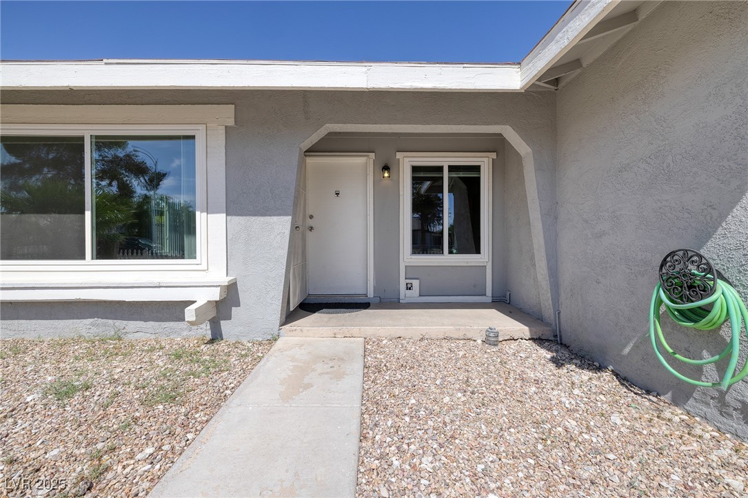 5535 Oxbow Street
