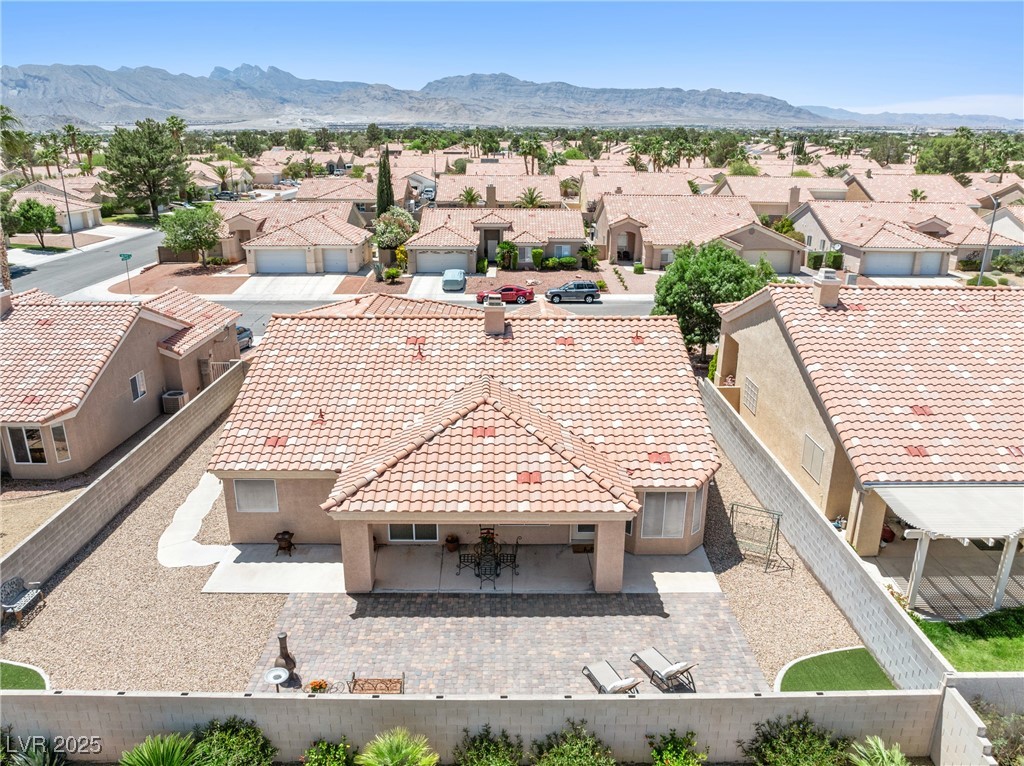 5704 Owl Butte Court