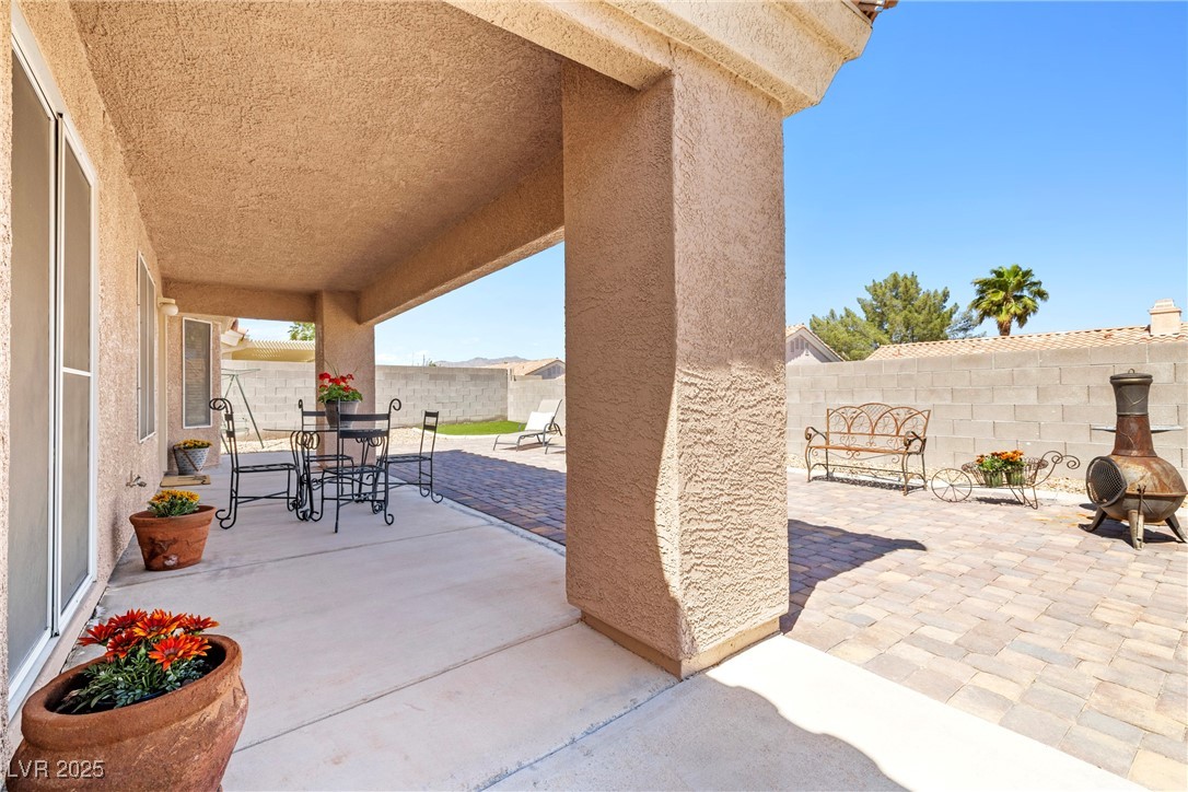 5704 Owl Butte Court
