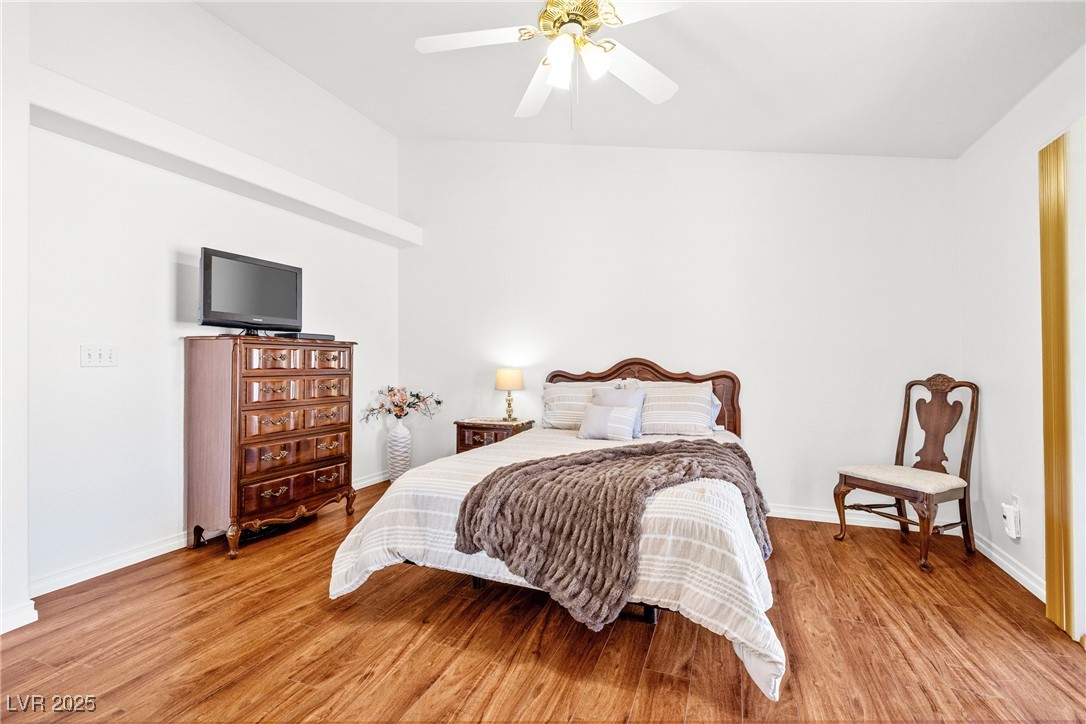 5704 Owl Butte Court