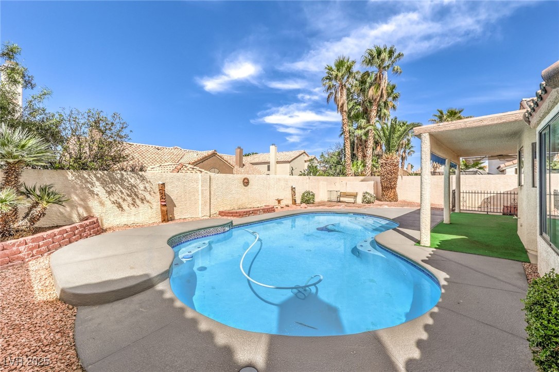 8428 Apple Hill Court