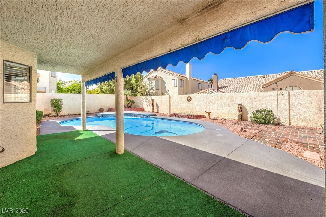 8428 Apple Hill Court