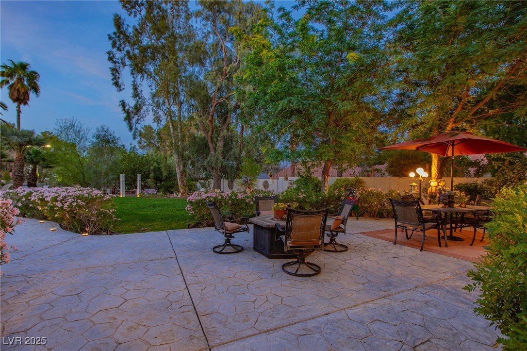 2222 Lucerne Court
