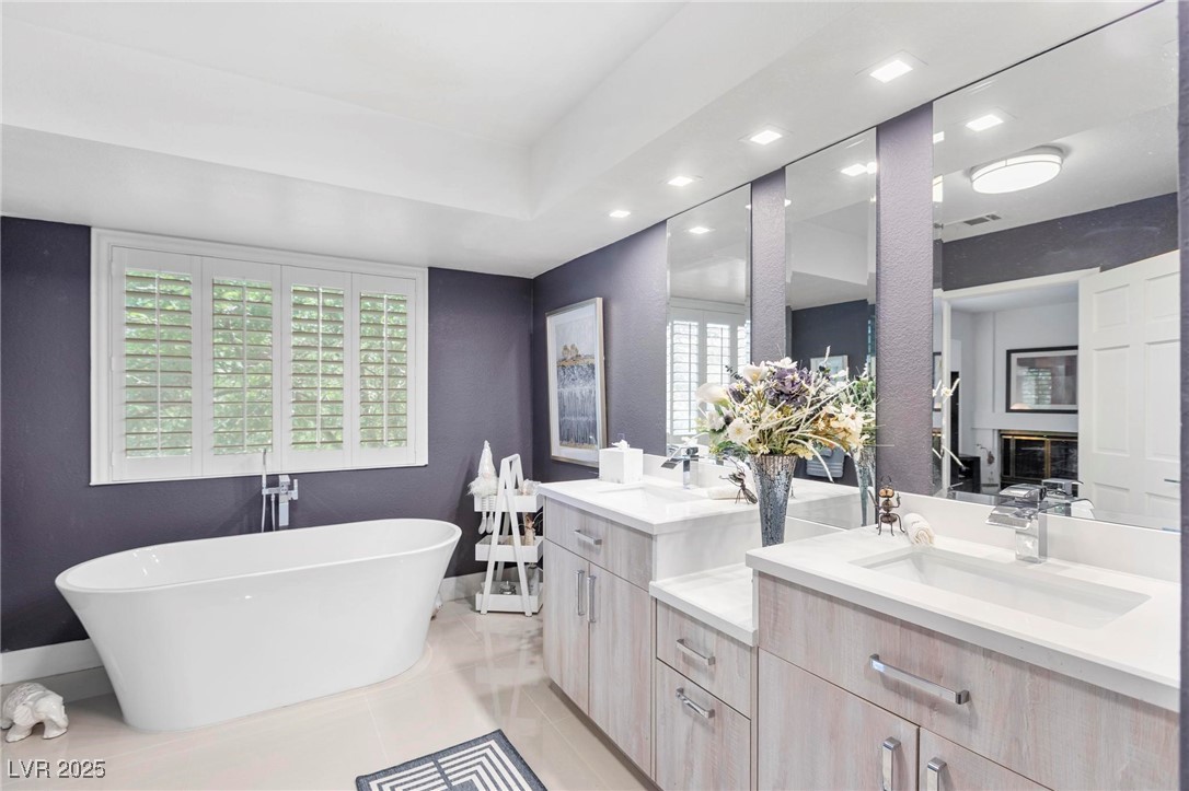 2222 Lucerne Court