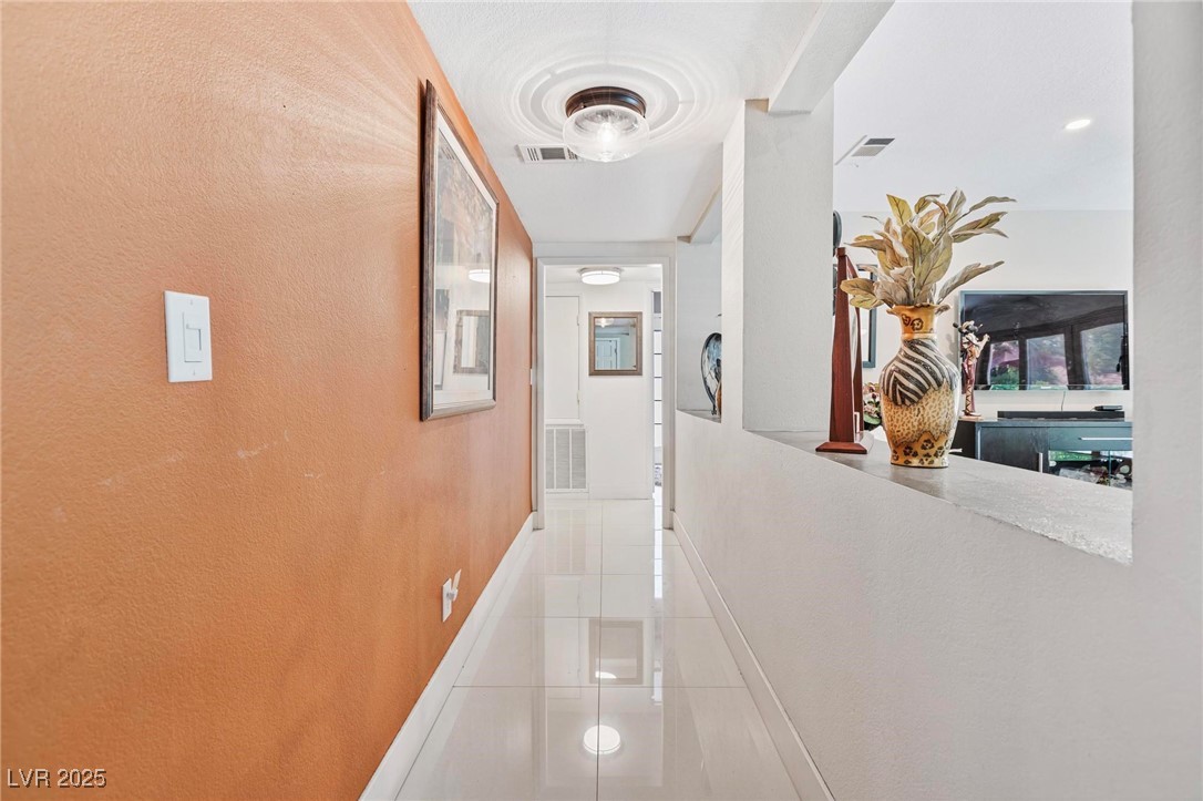 2222 Lucerne Court