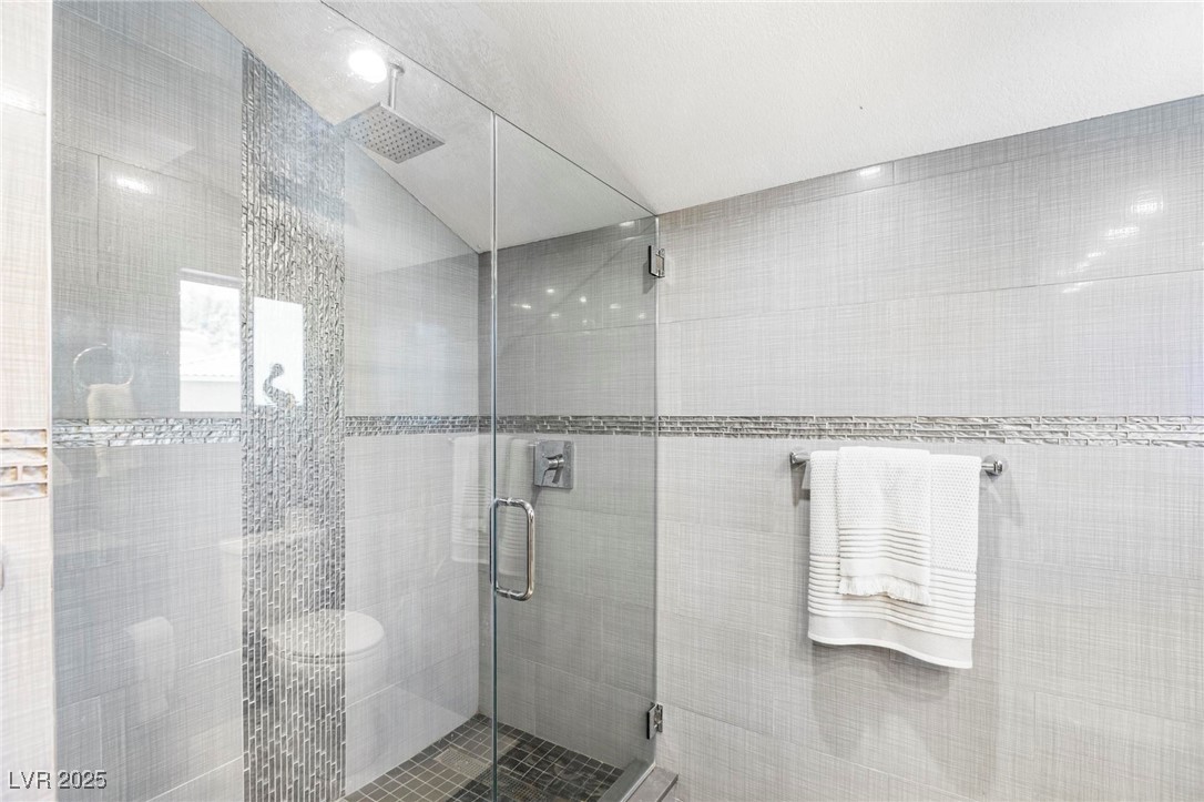 2222 Lucerne Court