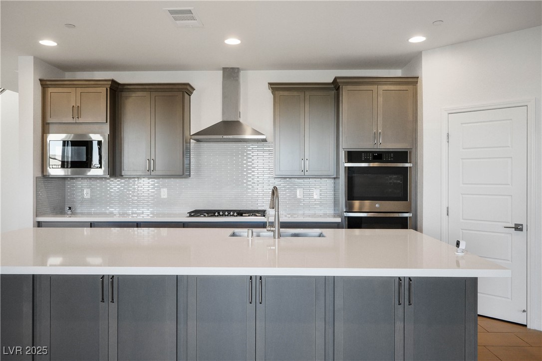 9476 Lunar Phase Street
