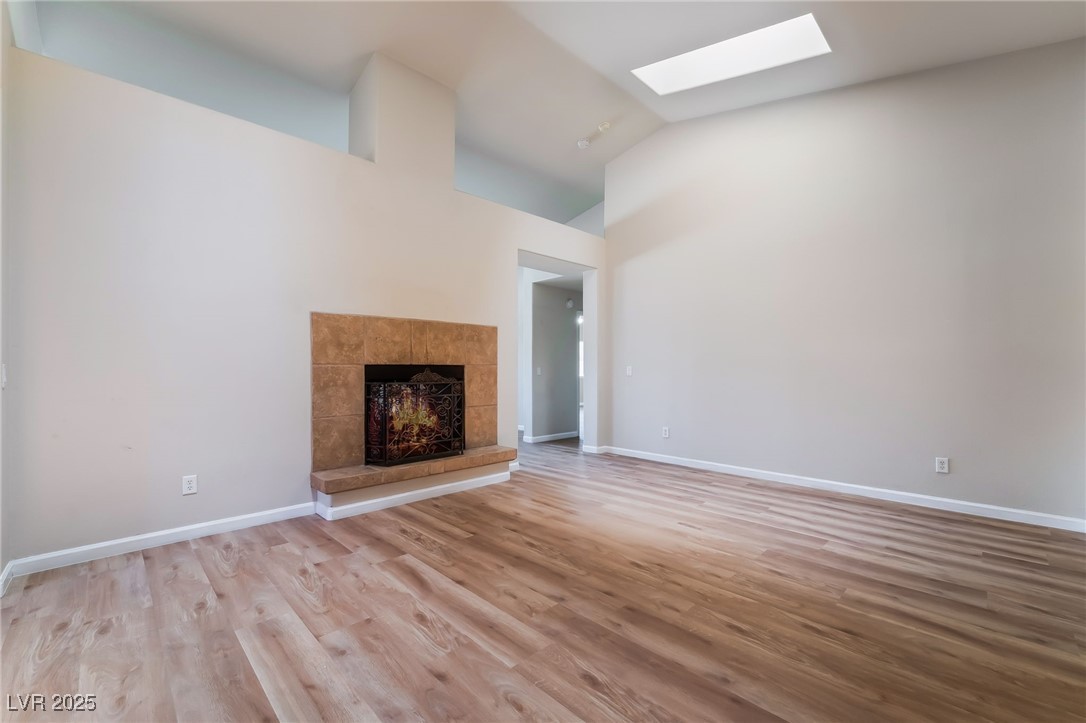 5586 Golden Leaf Avenue
