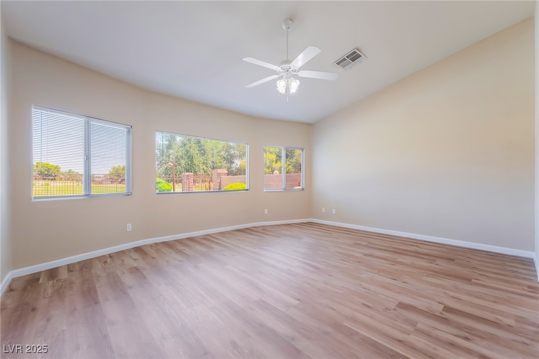5586 Golden Leaf Avenue