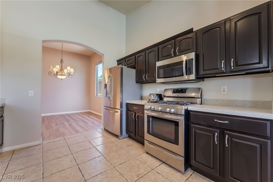 5586 Golden Leaf Avenue