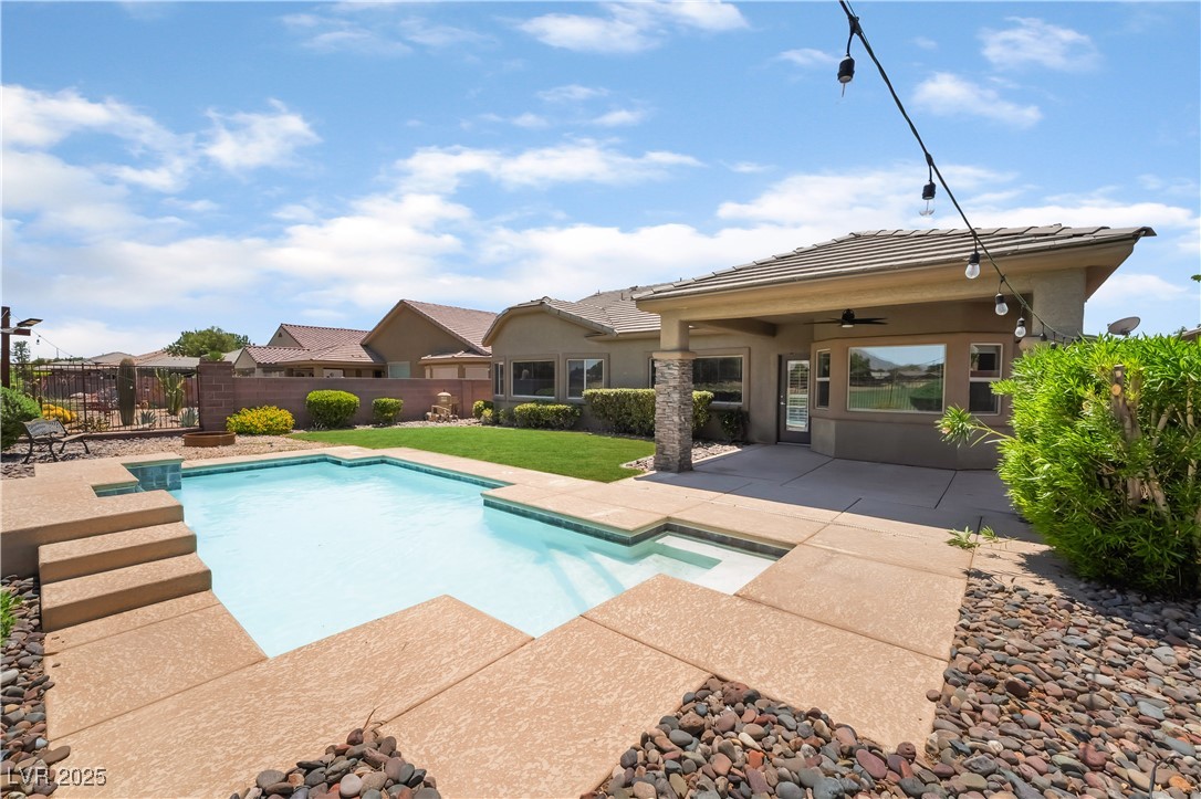 5586 Golden Leaf Avenue