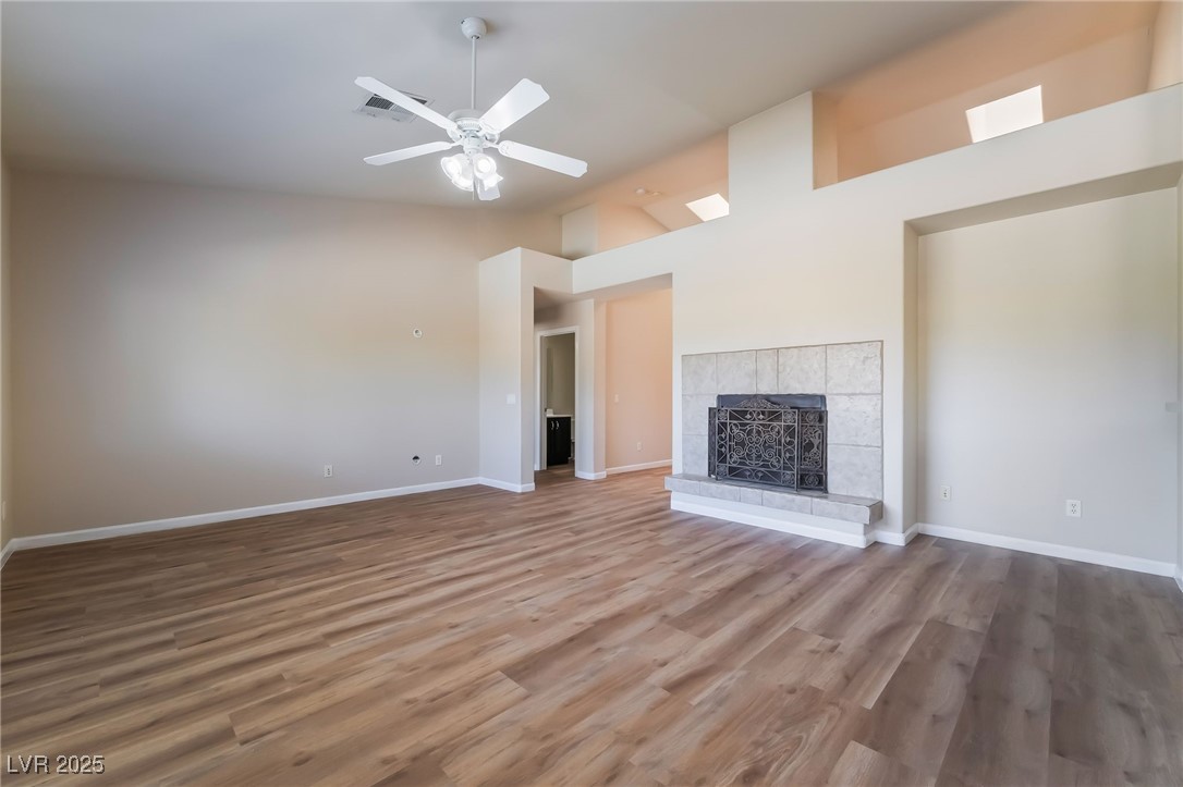 5586 Golden Leaf Avenue