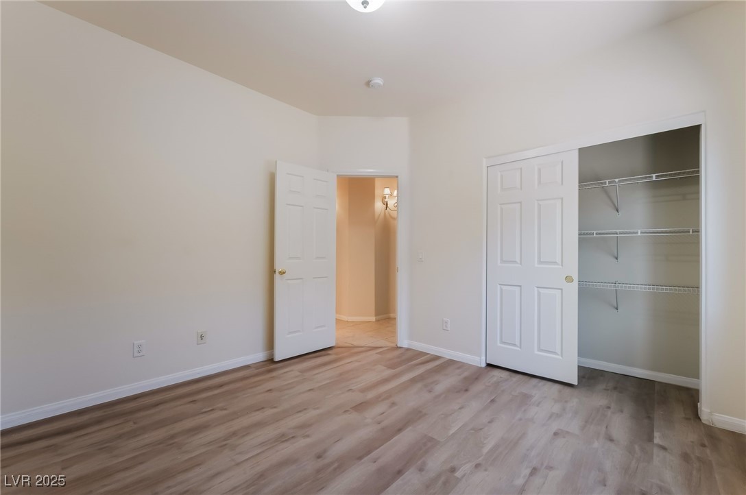 5586 Golden Leaf Avenue
