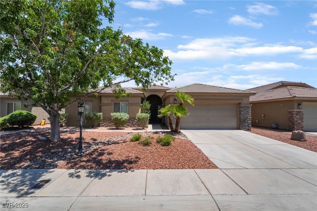 5586 Golden Leaf Avenue