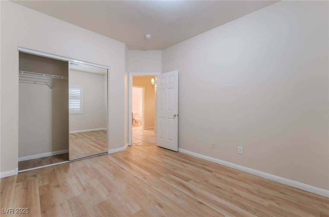 5586 Golden Leaf Avenue