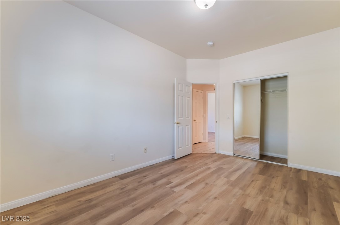 5586 Golden Leaf Avenue
