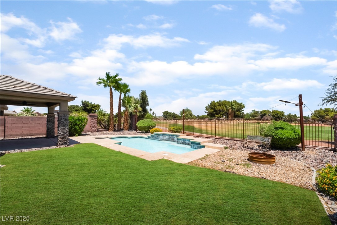 5586 Golden Leaf Avenue