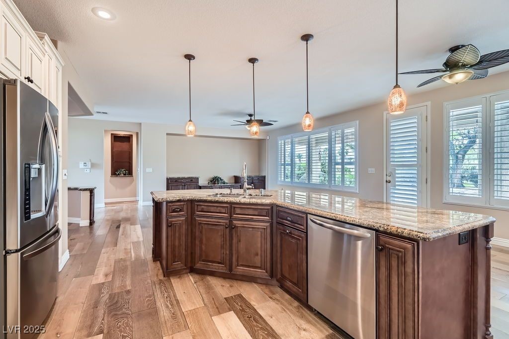 4311 Fiore Bella Boulevard