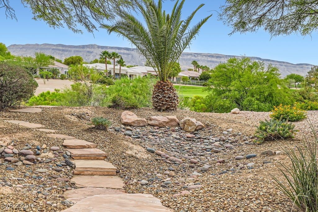 4311 Fiore Bella Boulevard