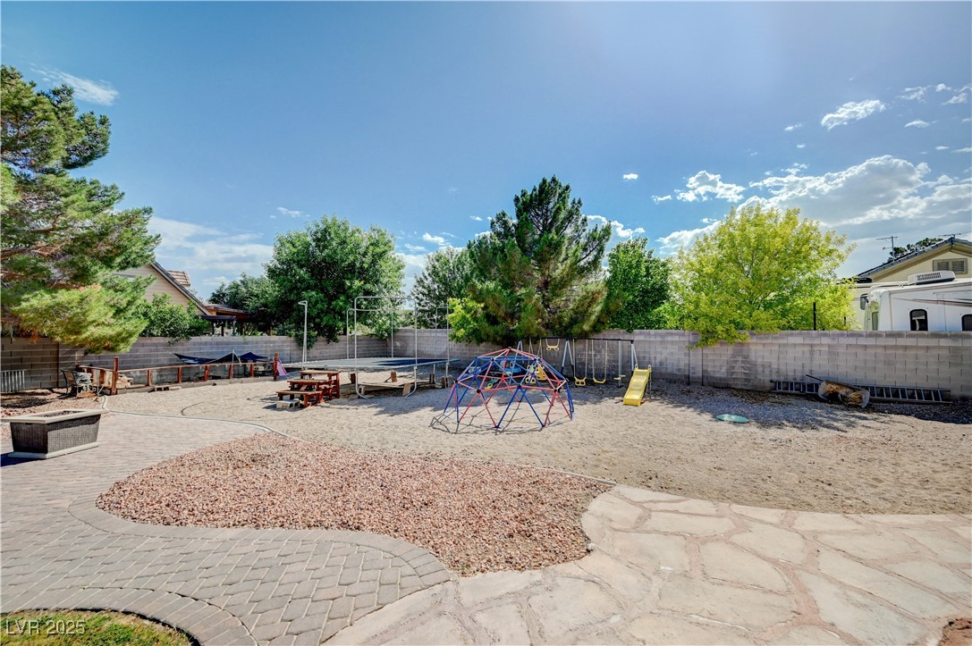 6821 Jeanette Street