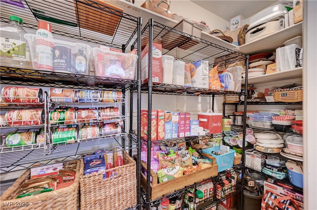 6821 Jeanette Street