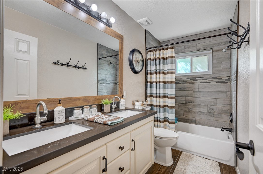 6821 Jeanette Street