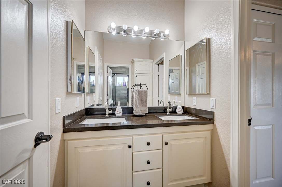 6821 Jeanette Street