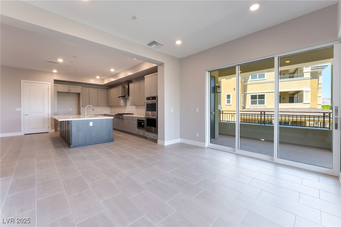128 Los Cabos Drive 301