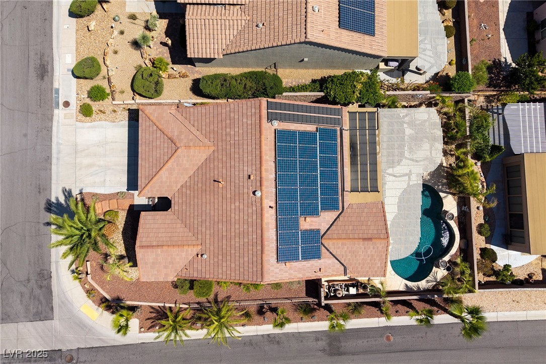 2221 River Grove Drive