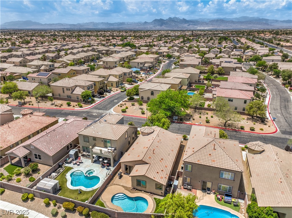 5528 Stone Lagoon Street