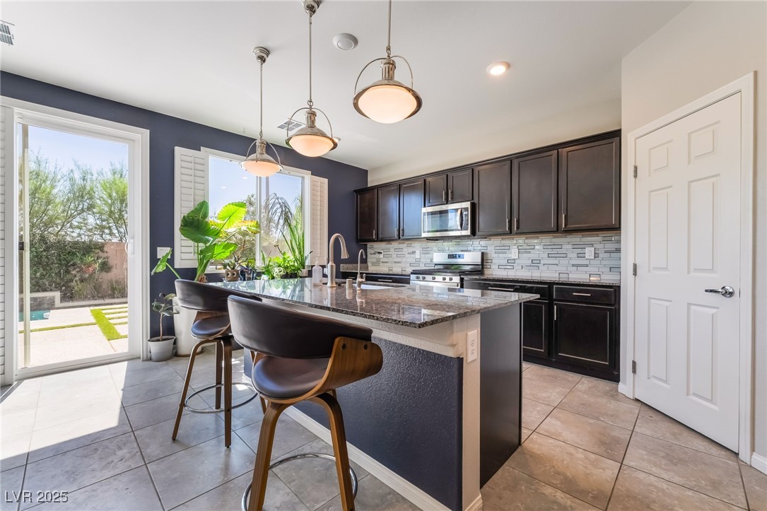 7732 Bandon Cliffs Street