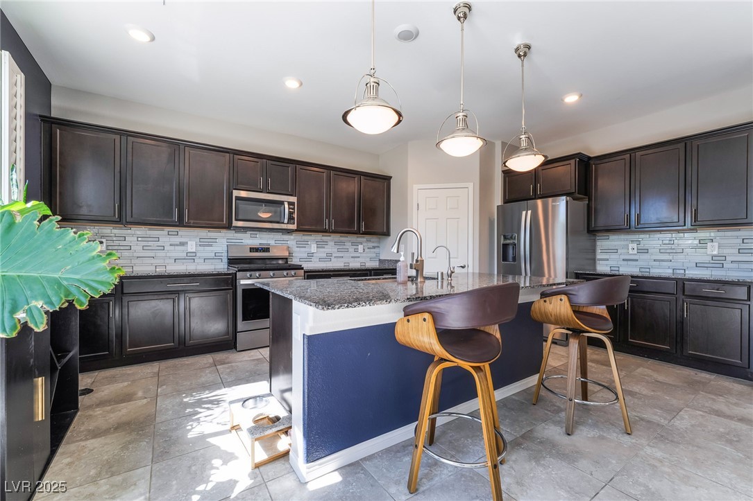 7732 Bandon Cliffs Street