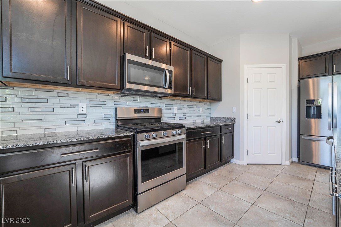 7732 Bandon Cliffs Street