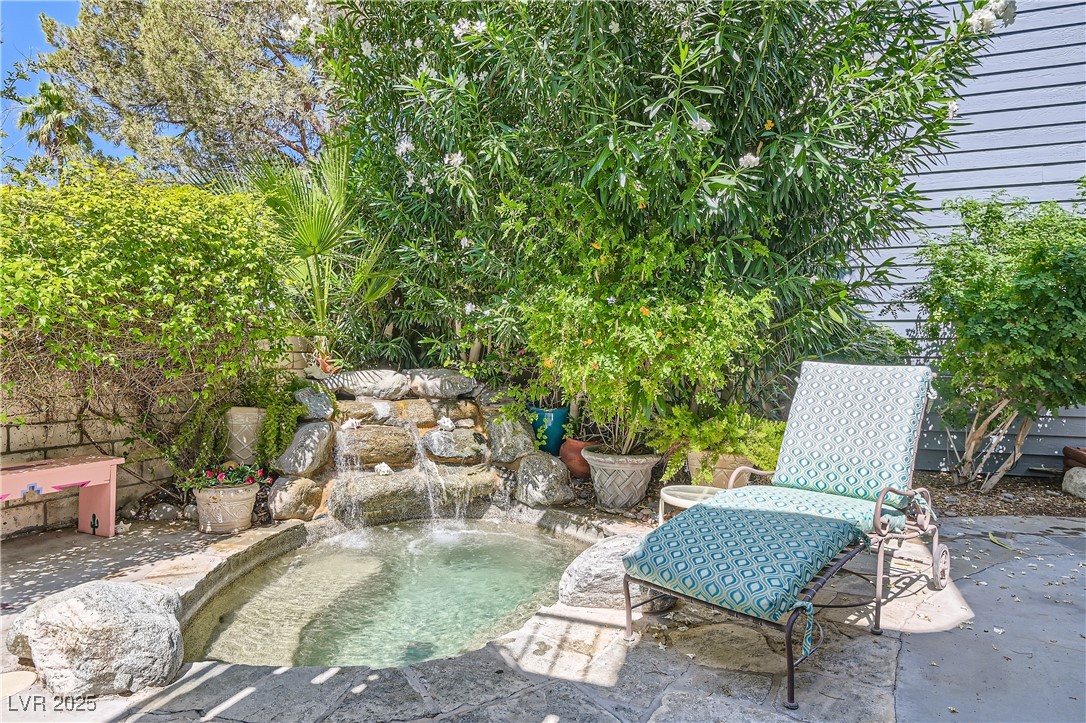 8713 Nautical Bay Lane